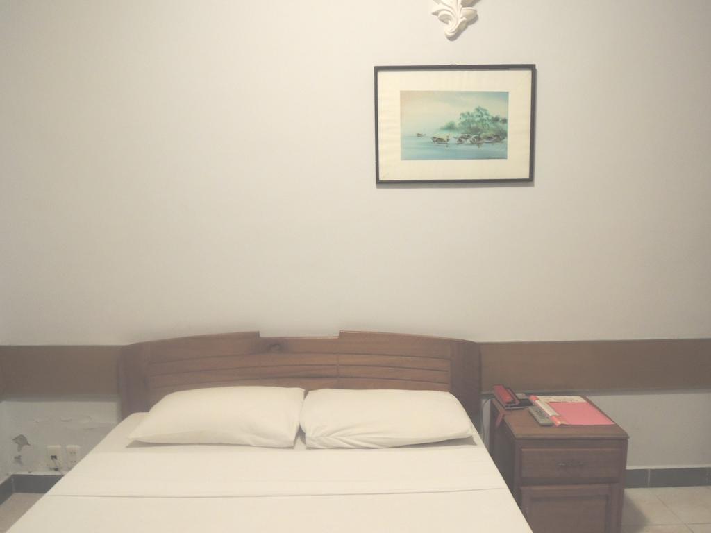 Phoenix Hotel Хюэ Экстерьер фото