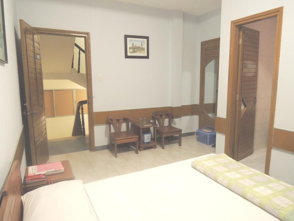 Phoenix Hotel Хюэ Экстерьер фото